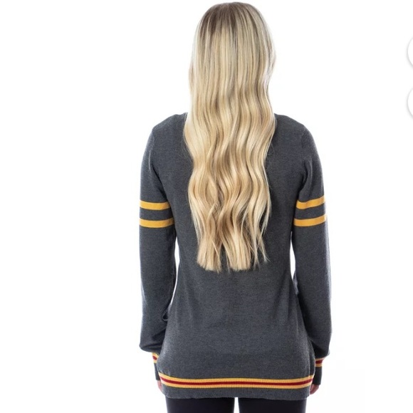 Harry Potter Womens Juniors Size S Gryffindor House Crest Knit Cardigan Sweater - Picture 2 of 12